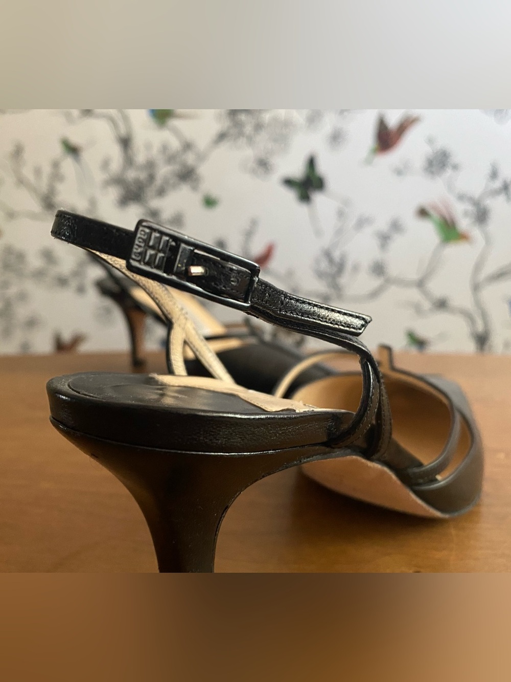 Vintage ‘90s/Y2K Jimmy Choo Black Leather Cutout Slingback Heels - Picture 11 of 16